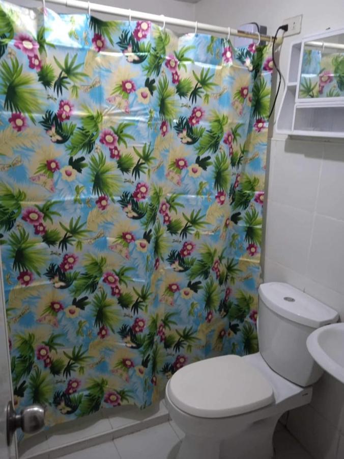 Kassel Residences Staycation Near Naia - Moonwalk Paranaque Paranaque City ภายนอก รูปภาพ