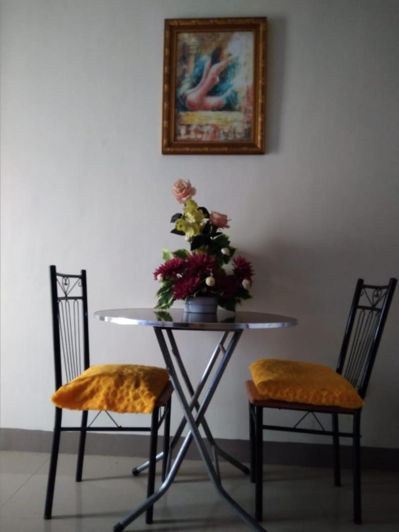 Kassel Residences Staycation Near Naia - Moonwalk Paranaque Paranaque City ภายนอก รูปภาพ